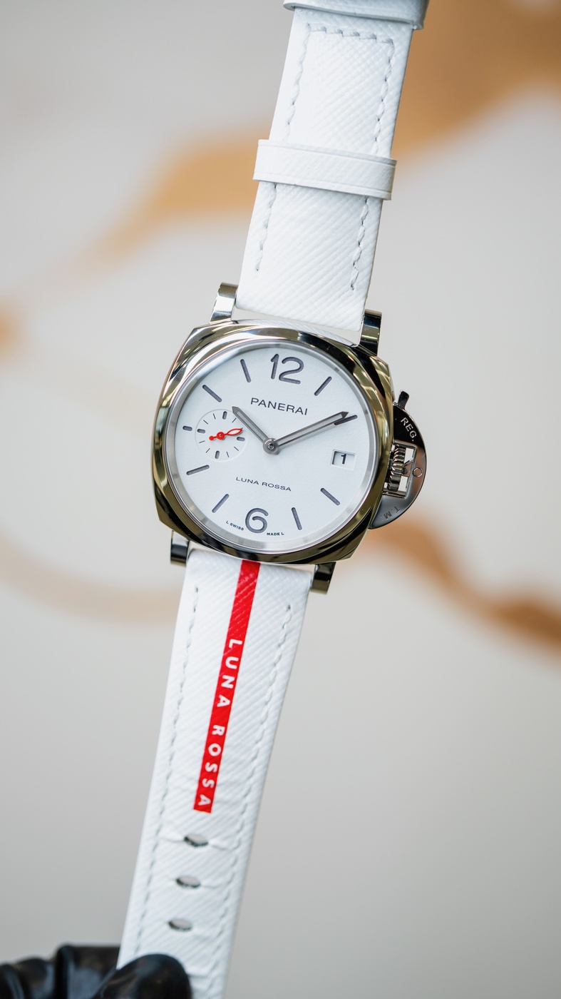 ルミノールドゥエ（LUMINOR DUE）