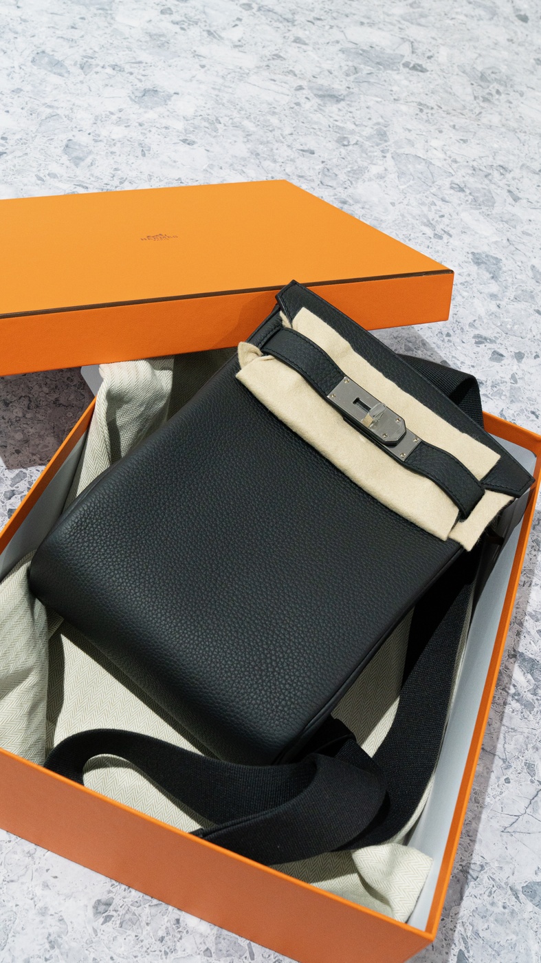 アッカド ( HAC A DOS )