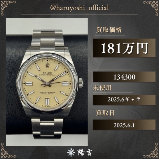 134300